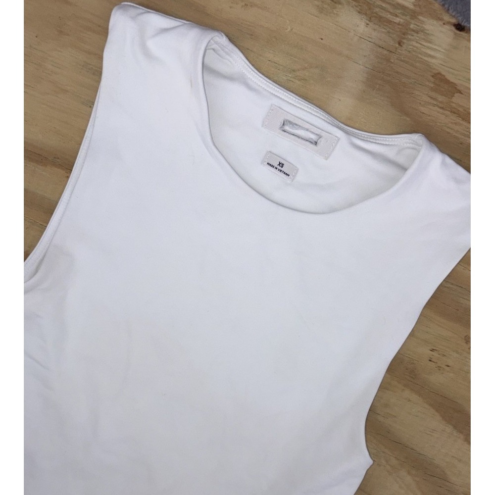BABATON ARITZIA Contour Muscle Tank sleeveless stretch tank top White XS